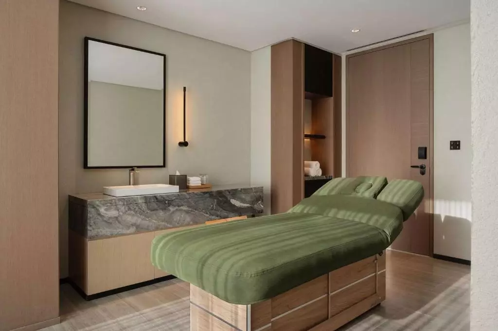 اتاق ماساژ سایرو وان زعبیل